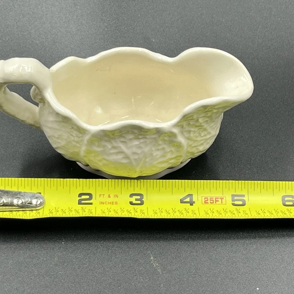 Shorter & Son Ltd Cabbage Leaf Ironstone Gravy Boat Creamer England Cream 5.5